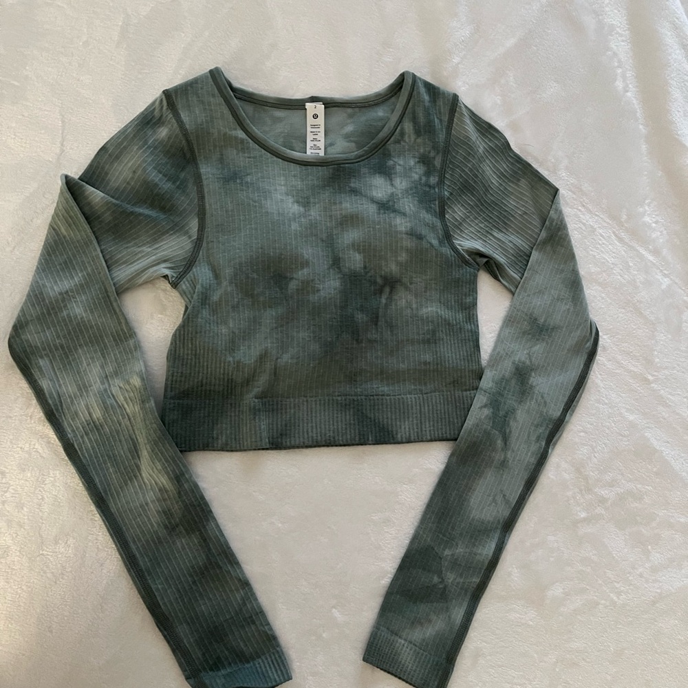 Lululemon Long Sleeve Ebb to Street *Marble Dye - Never worn before!!